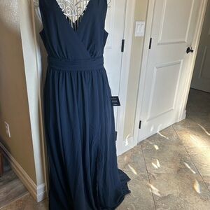 NWT Lulu’s Navy Blue Evening Maxi Dress (size L)